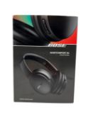 As new QuietComfort SC Noise Cancelling Headphones (EAN: 017817849791).