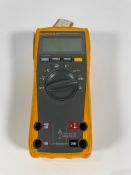 Fluke 175 True RMS Digital Multimeter - Pre-owned (powers on).