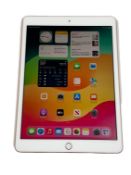 Pre-owned Apple iPad 10.2