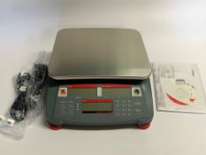 Ohaus Ranger Count 3000 Digital Scale (MN: RC31P30) Max 30000g. Preowned