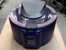 Emcyte Corpration Sapphire Series Centrifuge SC-7500. Pre-owned (screen cracked/touch not functional