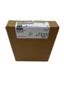 As new Siemens 6ES7531-7KF00-0AB0 Analog Input Module (EAN: 4025515079514).