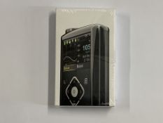 An as new Medtronic Minimed 640G (REF: MMT-1711K). (EXPIRED: 2025/02/09/NOT FOR HUMAN USE)