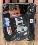 WeatherBeeta ComFiTec Premier With Therapy-Tec Detach-A-Neck Horse Cover, Size: Medium (UK6'9 / USA8