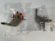 Two pre-owned 0851MC pitot probes.