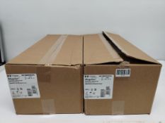 Two boxes of Covidien Magellan hypodermic safety needles (10 packs of 50 needles per box, REF: 88818