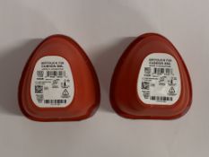 Two as new Airtouch F20 Cushion F20 Cushion, size small (REF: 63028).