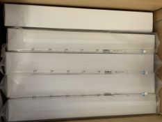 Box of 500, Kimble Chase polystyrene Pipets (56700-5110) size/cap 5x1/10mL. As new