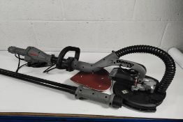 A pre-owned Menzer Drywall Sander LHS 225, 220-240V, 50Hz, 710w, comes with carry bag.