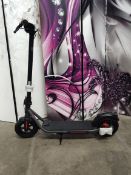 A pre-owned Sisigad electric scooter HY-B16.