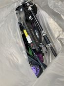 Five assorted pre-owned scooters to include Razor and E-Scooter.