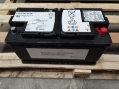 Genuine Mercedes-Benz Varta battery 12V 92 Ah (A0019828208)