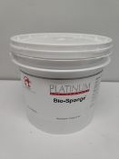 An as new Equine Platinum Performance Bio-Sponge 9.5Kg animal feed additive for promoting healthy ga