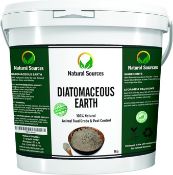 Seventeen Natural Sources Diatomaceous Earth Pest Control Grade (12/27) -1kg (stock image).