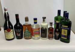 Ten assorted liqueurs and spirits to include Tia Maria 700ml, Hotel Chocolate cream 500ml, Flavar St