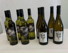 Five El Nubarron Valle Central Sauvignon Blanc 2022 white wine 5 x 750ml and four Makedo Nikos 2022