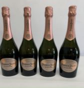 Four Perrier - Jouet Blason Rose Champagne 4 x 750ml.