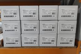 Twelve as new Medtronic Minimed Mio Advance Infusion sets (REF: MMT:242A, EXP: 2027/07/01 or later).