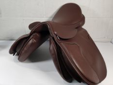 An as new Cavaletti Collection synthetic GP saddle in brown, 17.5 Standard (REF: CCSGPS175X1).