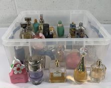 Approximately twenty eight assorted part used parfum/eau de toilette to include Marc Jacobs, Chanel,