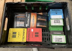 A quantity of assorted batteries to include approximately 430x Duracell batteries to include 9v, AA,