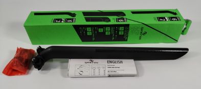 An as new Syncros Seatpost Duncan SL D-shape black matt, 0 mm offset seatpost, boxed.