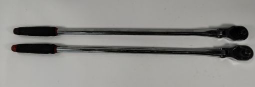 Two pre-owned Mac Tools 1/2