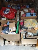 A pallet of miscellaneous items to include homewares, DIY and beauty (over 18s only - sharp items).