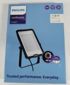 A Philips Ledinaire LED floodlight (L) 401 x 282 x 37mm, IP65, 150W, boxed (108365920) (box may have