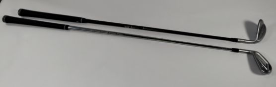 Two pre-owned Mizuno golf clubs L/H and R/H.