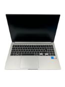 Pre-owned Samsung Galaxy Book NP750XDA 15.6