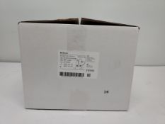 Eight as new Medtronic Minimed Mio Advance Infusion sets (REF: MMT- 242A, EXP: 2027/12/01 or later).