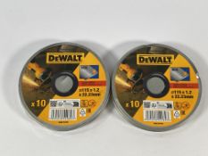 Five packs of DeWalt 115x1.2x22.23mm cutting discs (10 discs per pack).