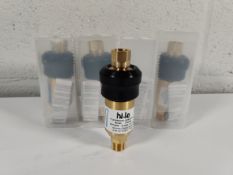 Four as new Hi-Lo Flashback Arrestor Resettable, Oxygen, 15 PSI (DOM: 2025, Model: DS2000).