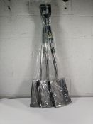 Three as new C.K G5142 Digging Spades.