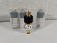 Four as new Hi-Lo Flashback Arrestor Resettable, Oxygen, 15 PSI (DOM: 2025, Model: DS2000).