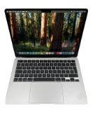 Pre-owned Macbook Air 2022 13'' with M2 Chip, 8GB Unified Memory ,256GB SSD, UK charger, Boxed (iClo