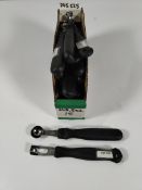 Fifteen Wusthof round melon ballers 22mm (4240) and three horizontal lemon canal decorators 50mm (16