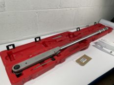A pre-owned Britool HVT5000 3/4″ Drive Classic Mechanical Torque Wrench 140-560Nm.