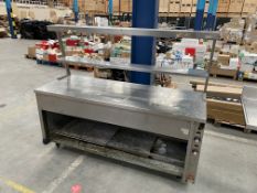 A 2.5m heated gantry serve over with hot cupboard base.