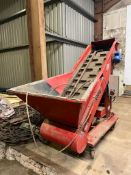 Tong Potato Bagger - (Suffolk)