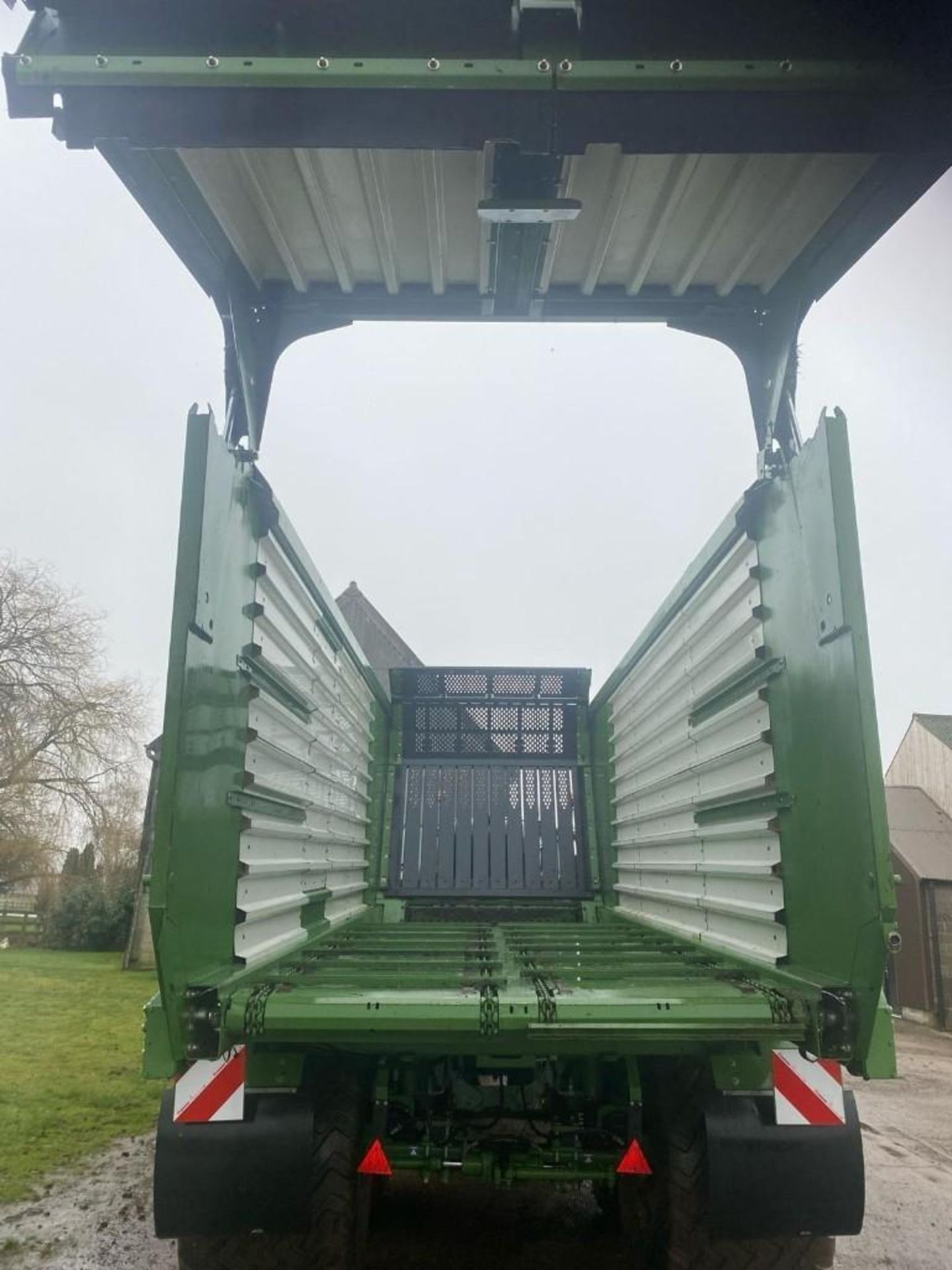 2019 Krone MX 370GL - (Yorkshire) - Image 4 of 9