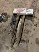 Quantity warning signs