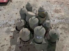 Quantity poultry drinkers