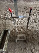 Sack barrow