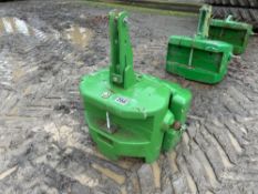 Easymass 900kg plus 600kg front weight block