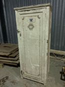 Quantity household furniture