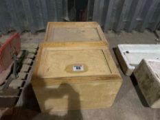 2No wooden boxes