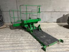 Demount fertiliser spreader stand suited to a Househam sprayer