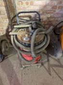 Workshop vacuum, single phase.